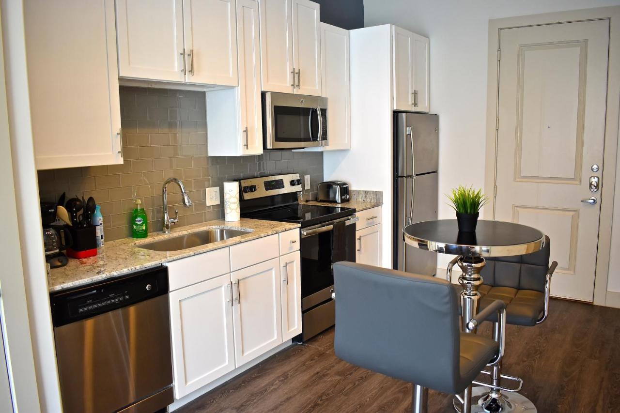 Luxurious And Cozy Apartment In Heart Of Buckhead Atlanta Buitenkant foto